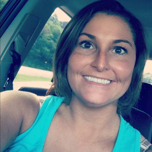 Meet your Posher, Samantha - Picture 1 of 1